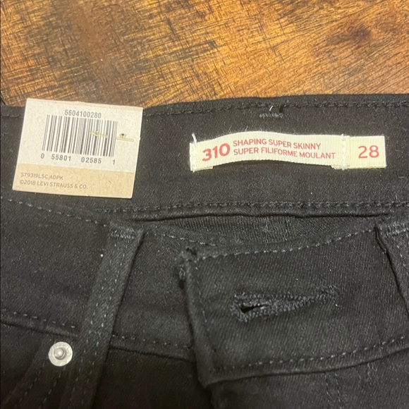Levi's 310 Dark Black Shaping Super Skinny Jeans - Picture 3 of 13